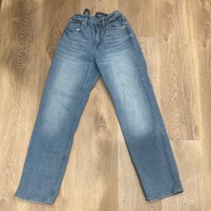 90’s Loose Fit Jeans